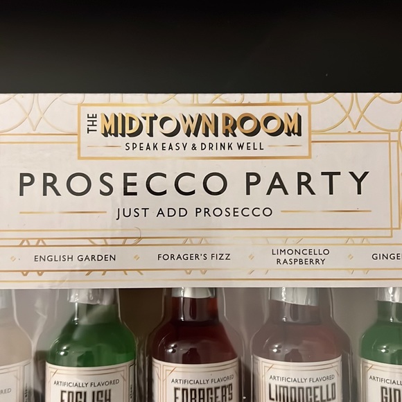Midtown Room Prosecco Party Cocktail Mix - Picture 2 of 6